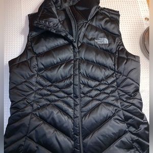 Womens North Face Vest. NWOT.